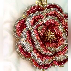 Evening Bag Rhinestone Flower minudiere!